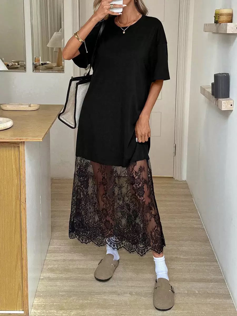 Romantic Contrast Set | Oversized Tee & Floral Lace Maxi Skirt Ensemble